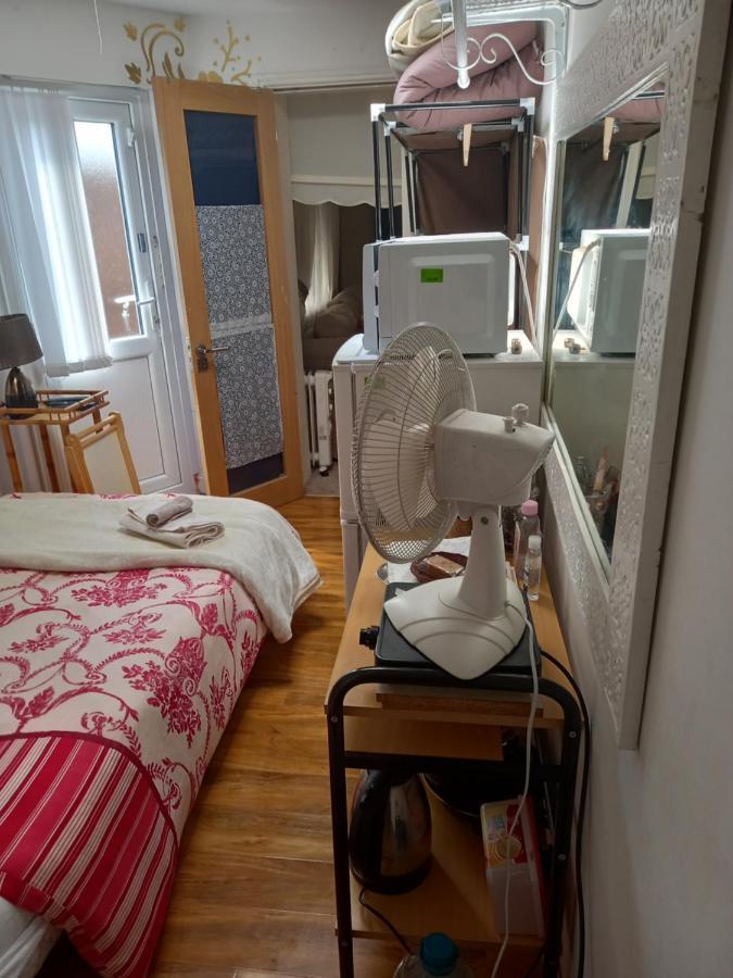 Larchmont Stay Side En Suite With Small Double Bed Leicester Exterior photo
